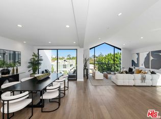 1017 N Croft Ave #PENTHOUSE 2, Los Angeles, CA 90069