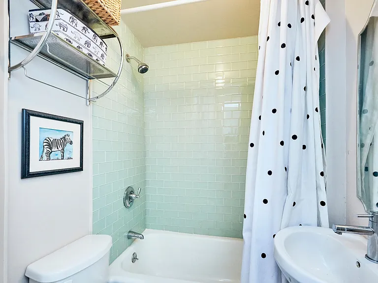 80 Revere St #7 — Photo 5