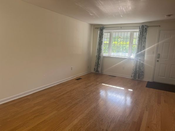 59 Kennedy Dr #59