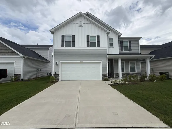 3712 Massey Pond Trl, Raleigh, NC 27616