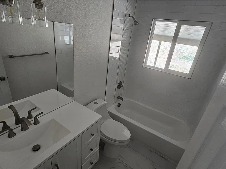 7840 Linda Cir — Photo 10