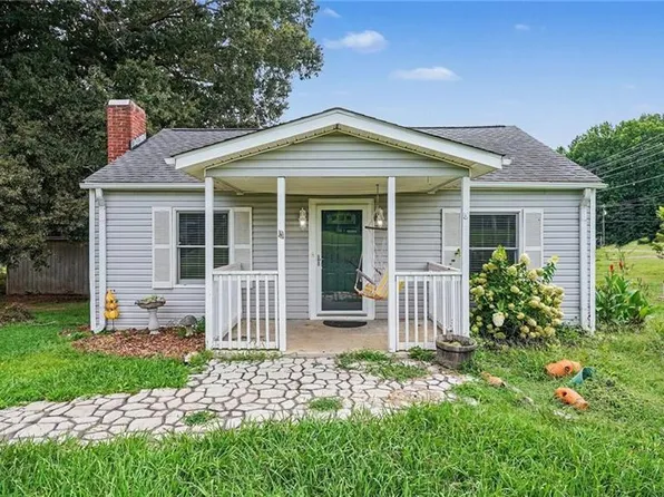 4516 Branson Davis Rd, Sophia, NC 27350