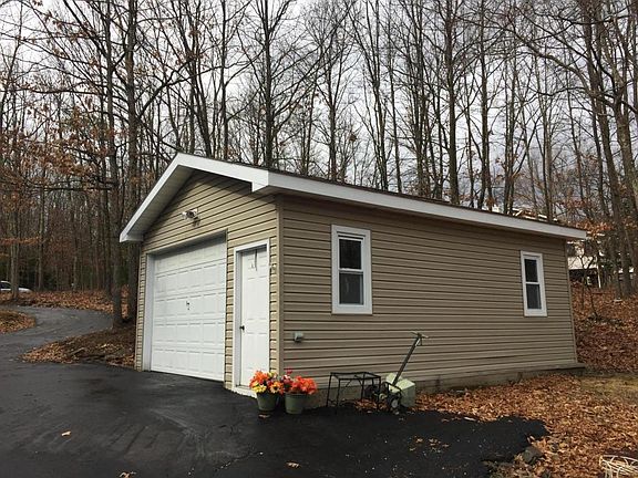 5th image of 129 Deer Trail Dr