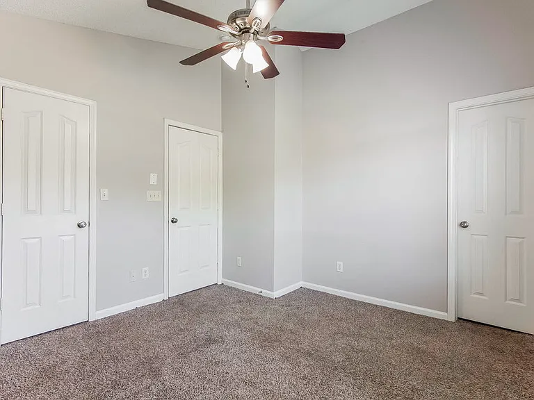 11202 Northwoods Forest Dr — Photo 10