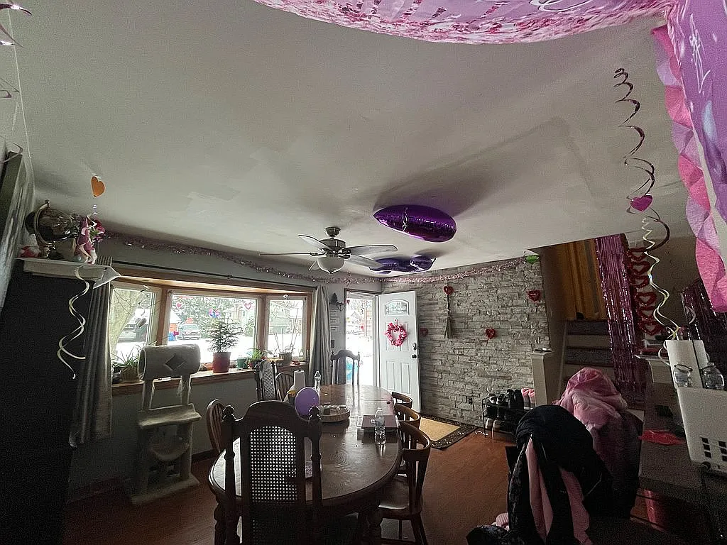 169 Decca Dr photo 1