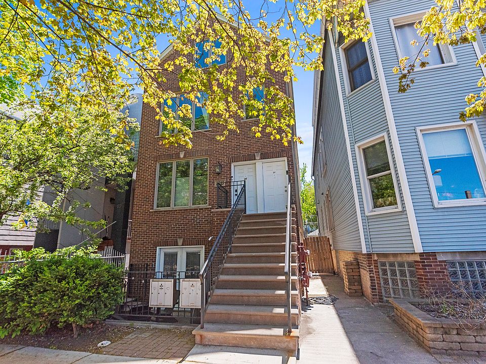 1st image of 1525 W Barry Ave APT 1R