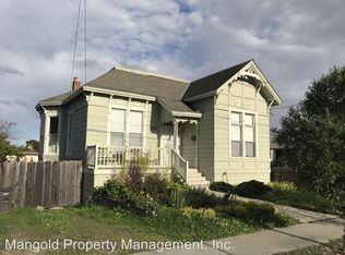 180 Hawthorne St, Monterey, CA 93940