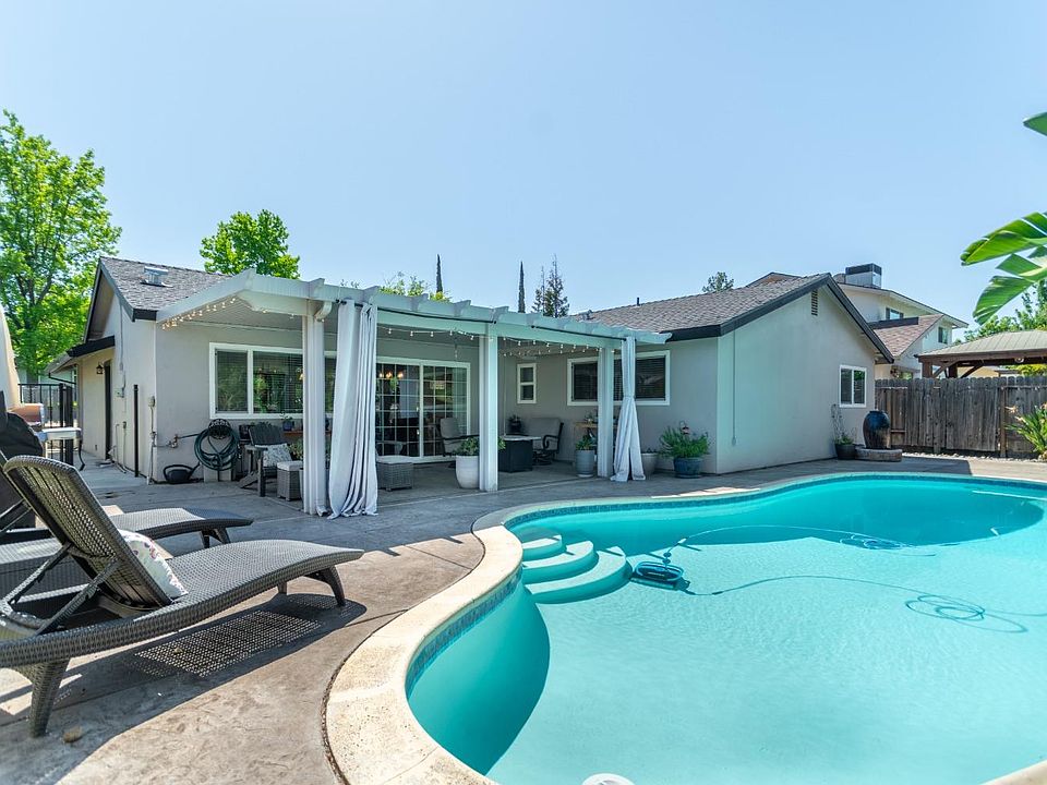 1st image of 5056 Deerpark Cir