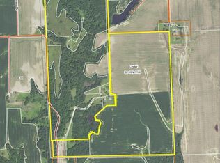 305 S 300th Ave, Carrollton, IL 62016