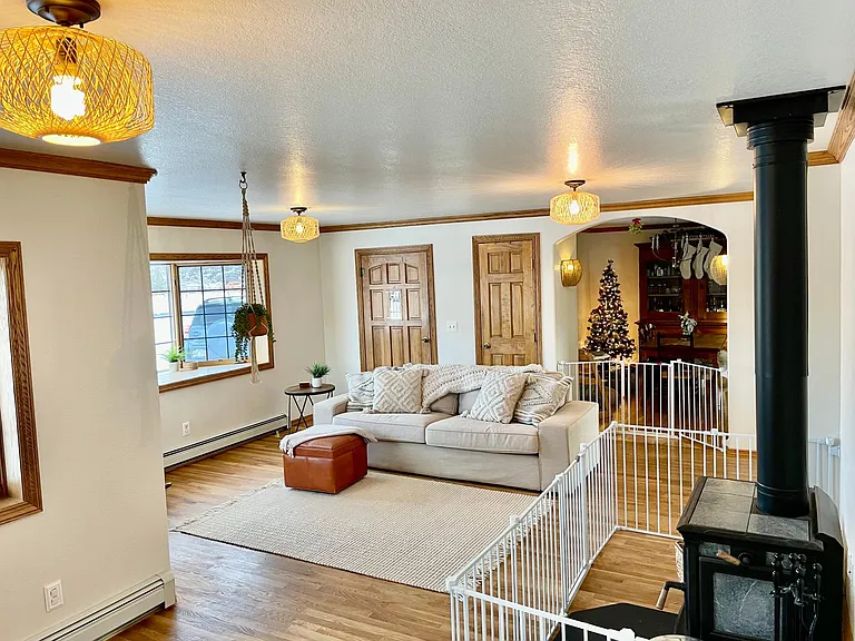7680 County Road 140 — Photo 8