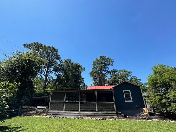 2111 River Rd