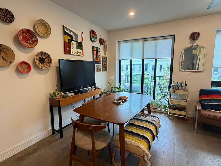 56 Vernon Ave #3 — Photo 3