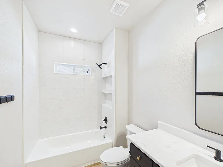 110 Parlin Ln — Photo 23