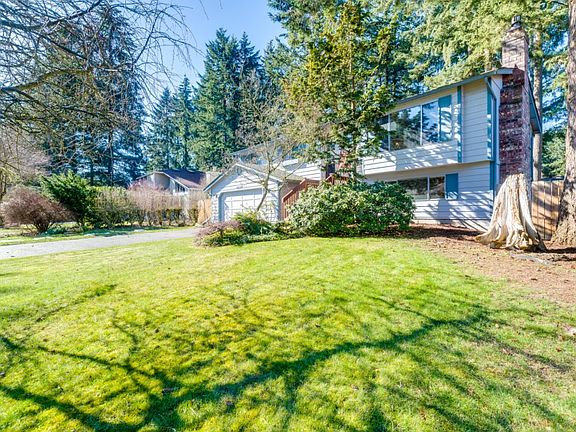4th image of 16318 97th Avenue Ct E