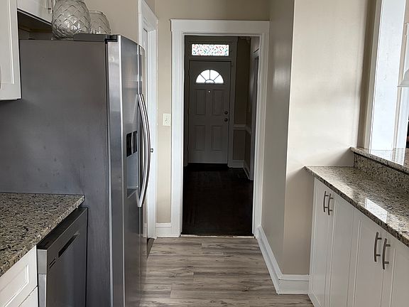 5th image of 3453 Juneway