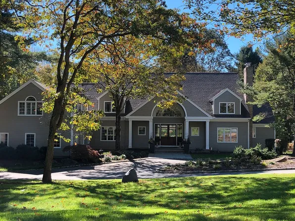 6 Cedar Ridge Dr, Chester Twp, NJ 07930