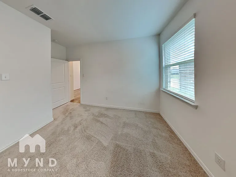 4900 Parrington Dr — Photo 24