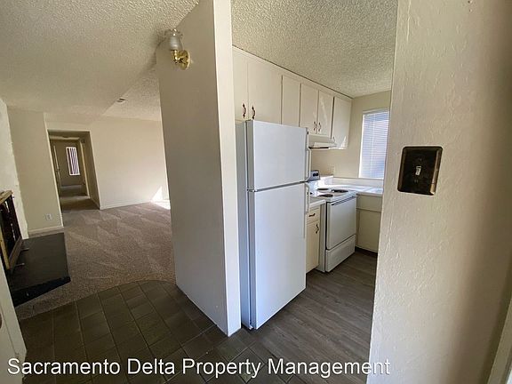 5th image of 2301 P St APT 4
