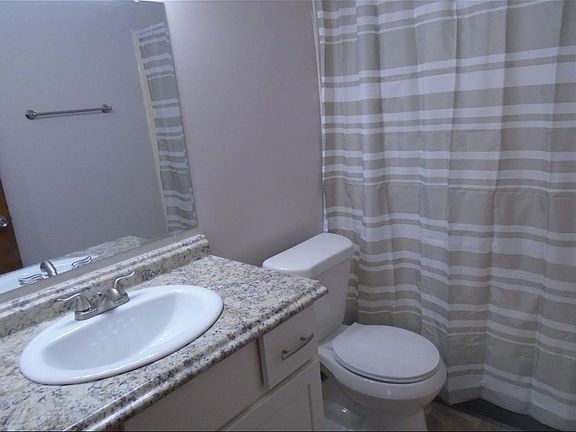4th image of 655 Colony Rd