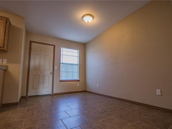 4th image of 4300 SW Chapelstone Ave