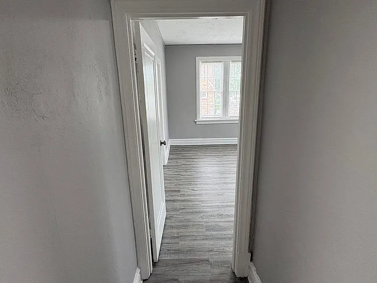 5345 Cabanne Ave — Photo 50