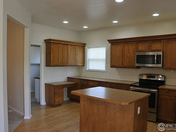 3rd image of 215 54th Ave