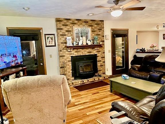 2nd image of 10430 Baederwood Dr