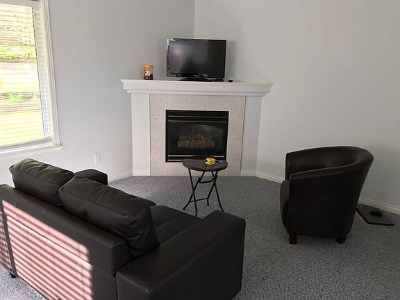 2nd image of 4109 Gulfview Dr