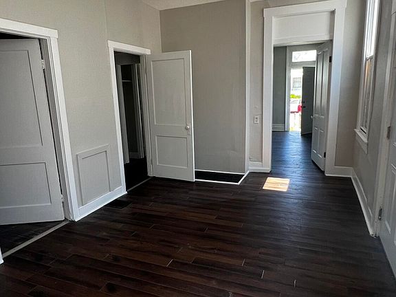 3rd image of 2414 Saint Xavier St