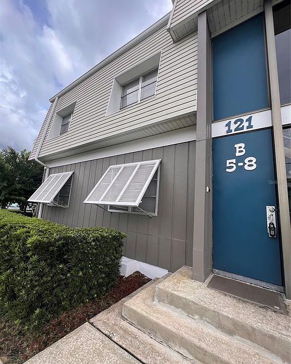 1st image of 121 Caribbean St #B5