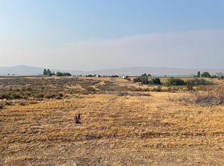 931 N Cottonwood Rd, Yakima, WA 98908