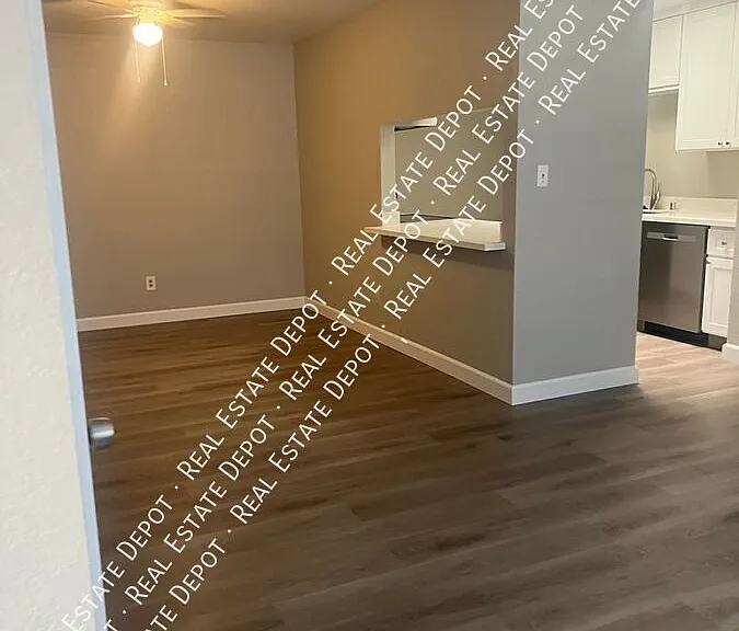 1152 Johnson Ct — Photo 10