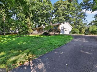 510 Green Valley Rd, Langhorne, PA 19047