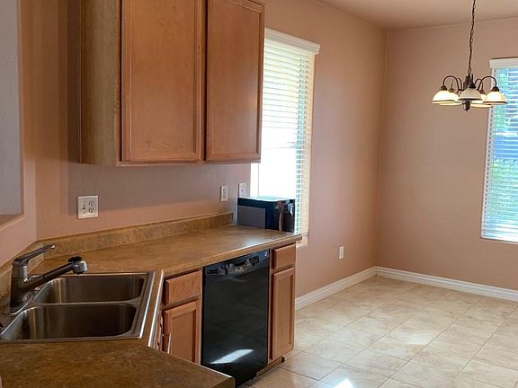 3rd image of 4848 W Calle Don Roberto