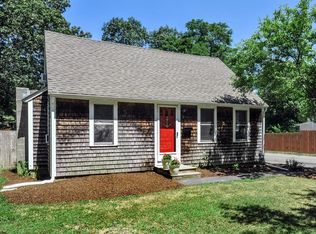 31 Pembroke St, Kingston, MA 02364