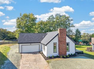 1113 Mohawk Dr, Lebanon, OH 45036