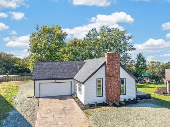1113 Mohawk Dr, Lebanon, OH 45036