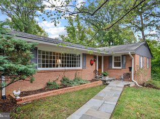 2210 Collingwood Rd, Alexandria, VA 22308