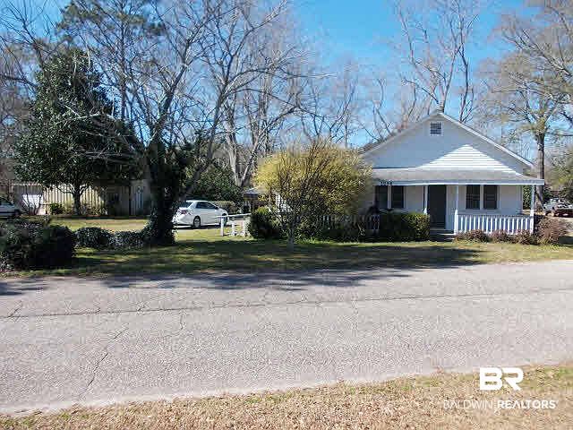 1st image of 3098 Railroad Ave