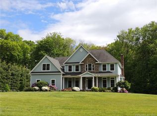 5 Saddle Ridge Ln, Southbury, CT 06488