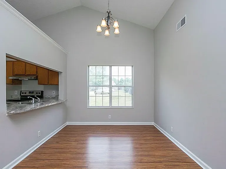 613 Brentmeadow Cir — Photo 4
