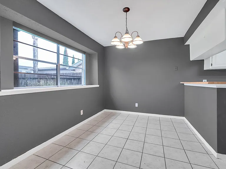 14830 Keelby Dr — Photo 15