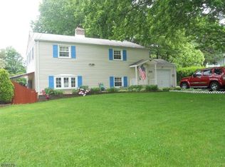 3 Richardsville Rd, Ogdensburg, NJ 07439