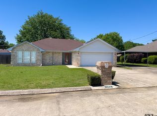 182 Sandy Ln, Paris, TX 75462