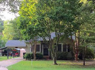 604 W President Ave, Greenwood, MS 38930