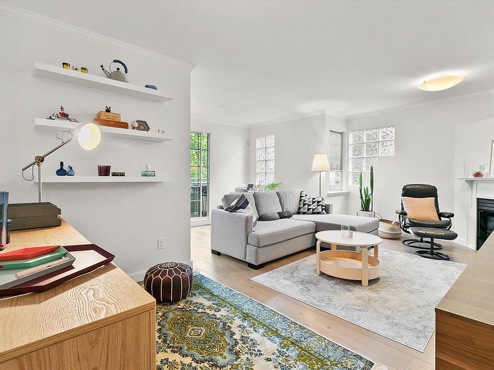 1st image of 825 W 15th Ave #202