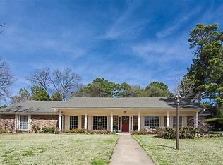 1305 Le Duke Blvd, Longview, TX 75601