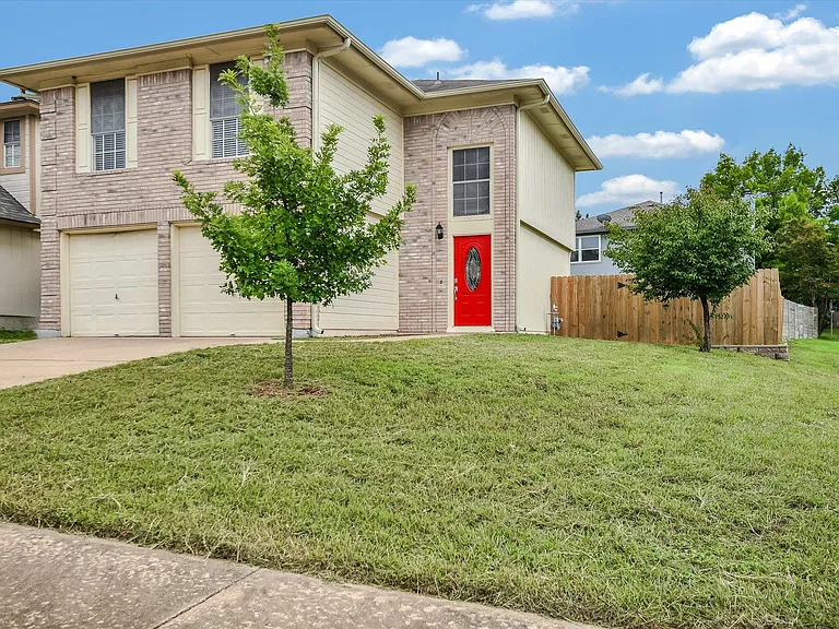 13819 Lothian Dr — Photo 1