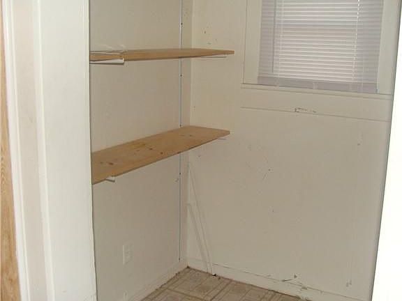 2nd image of 428 Stewart St