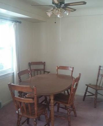 4th image of 15599 Warwick Ave